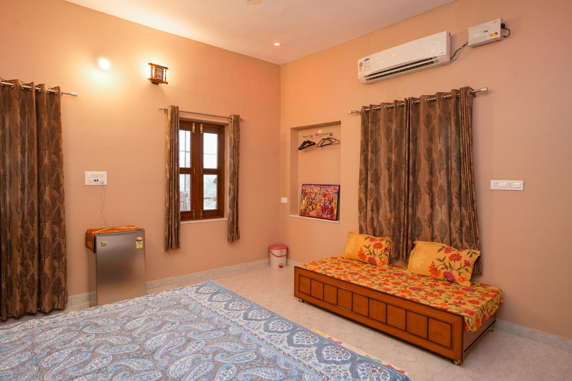 Pushkar Cooking Art And Home Stay Екстериор снимка